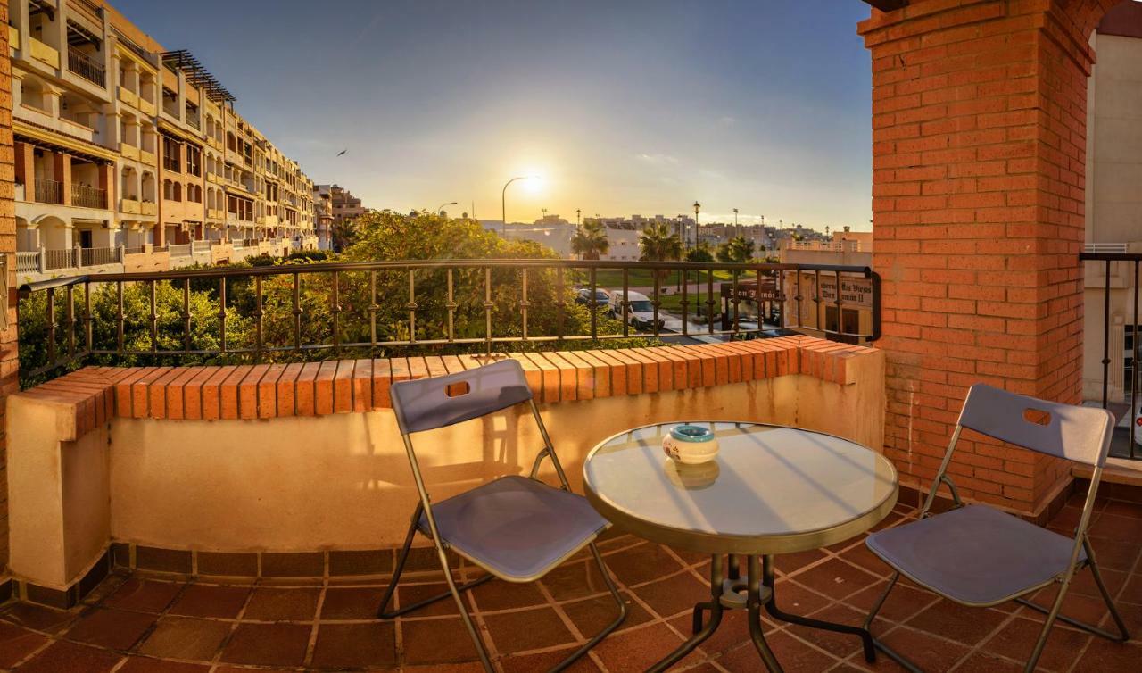 Apartamento 90 M2 En La Mejor Zona De Roquetas Roquetas de Mar Eksteriør bilde